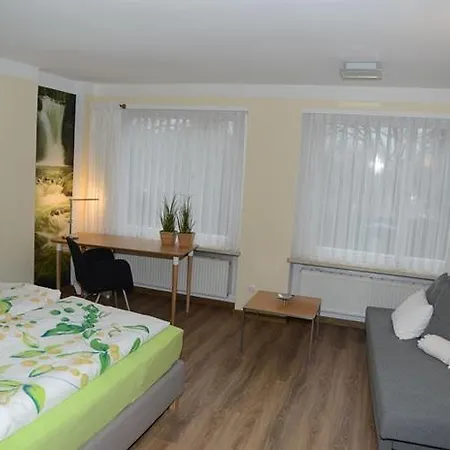 Apartment Alaya Ferienwohnung *